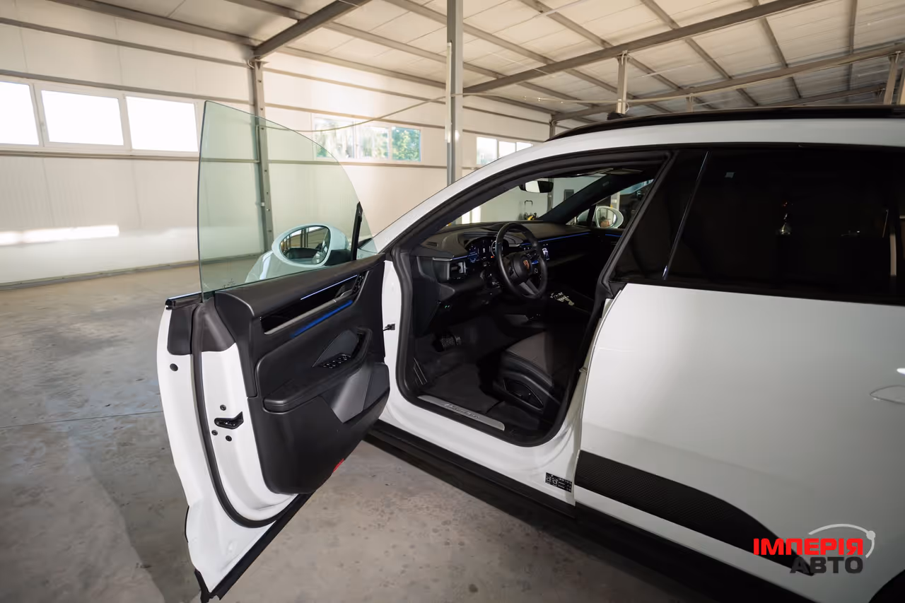 Porsche Macan - фото 19