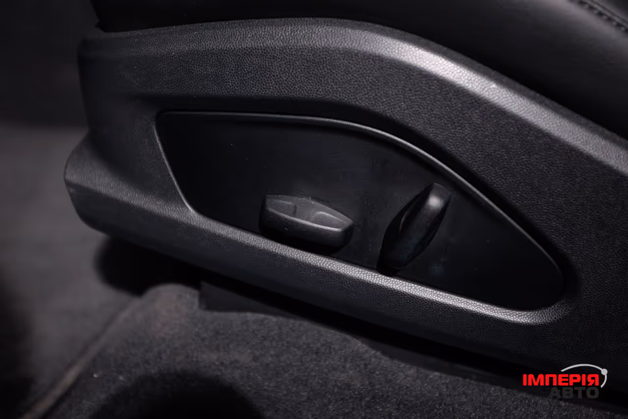 Porsche Macan - фото 36
