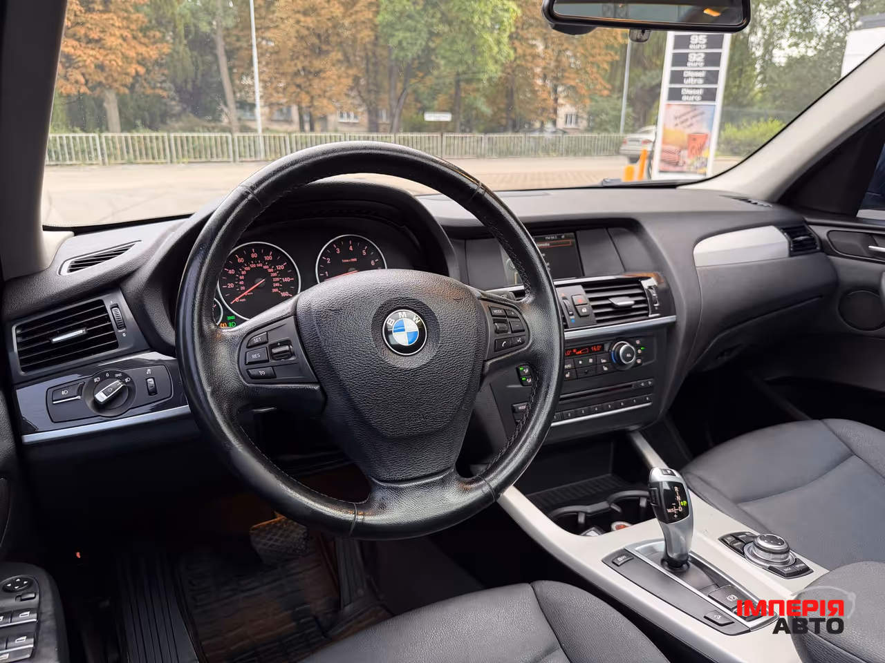 BMW X3 - фото 9
