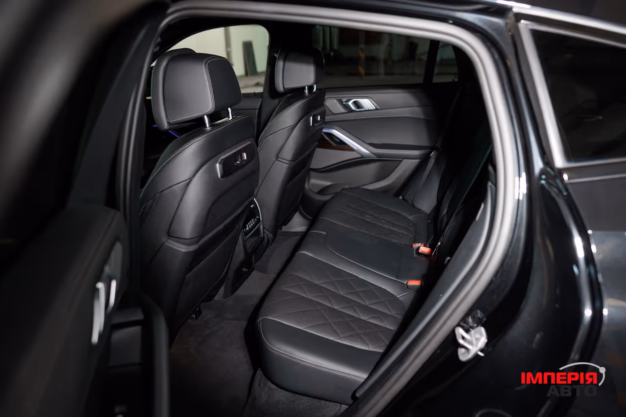 BMW X6 - фото 32
