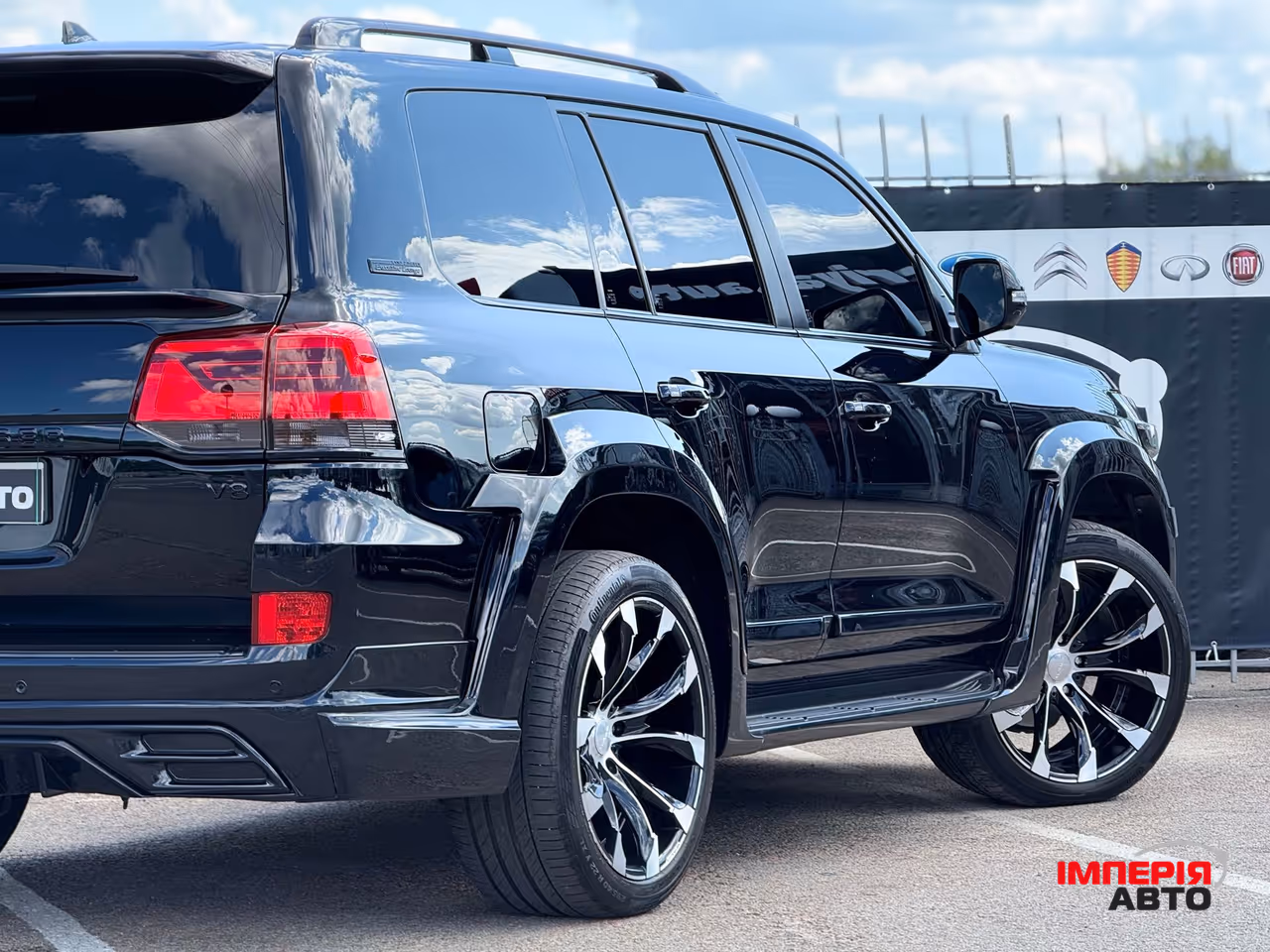 Toyota Land Cruiser - фото 16