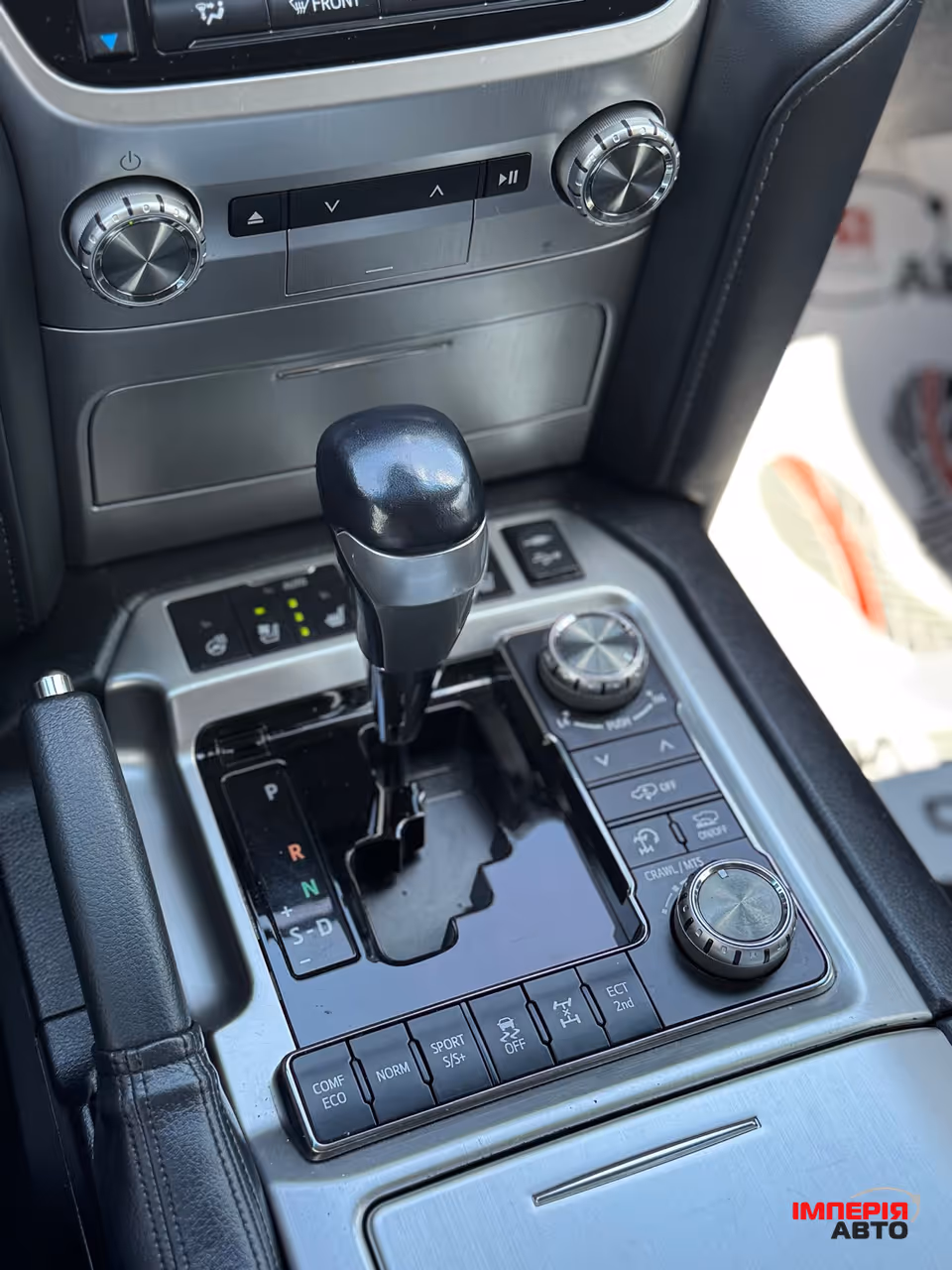 Toyota Land Cruiser - фото 20