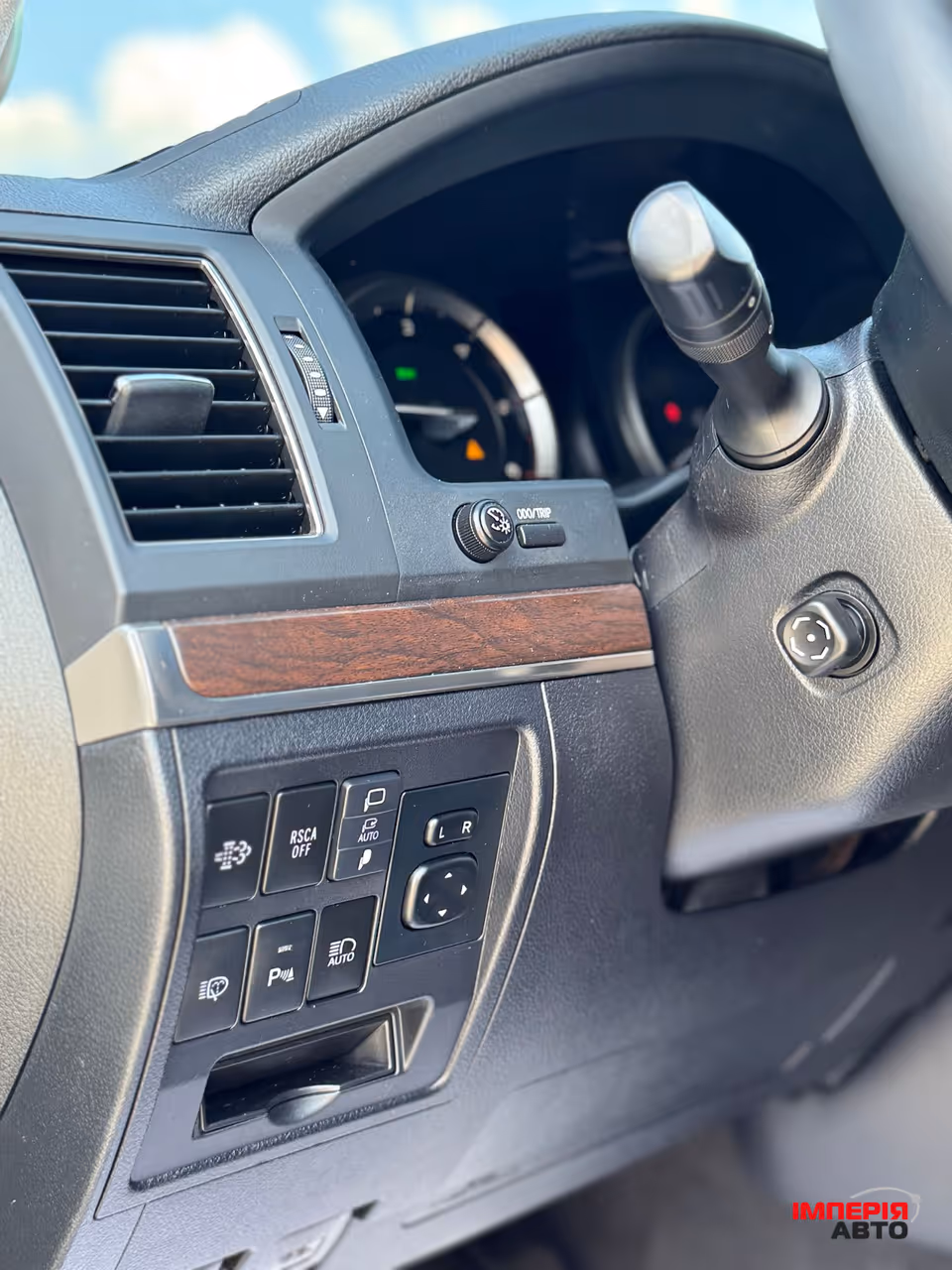 Toyota Land Cruiser - фото 27