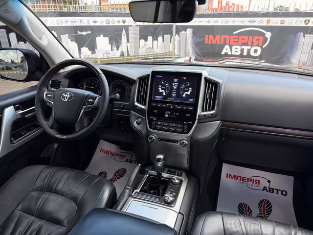 Toyota Land Cruiser - зображення 5