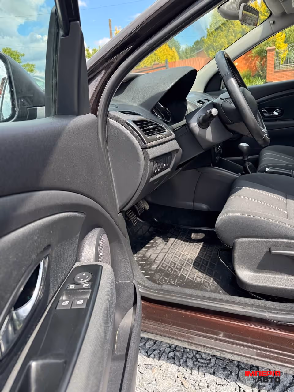 Renault Megane - фото 27