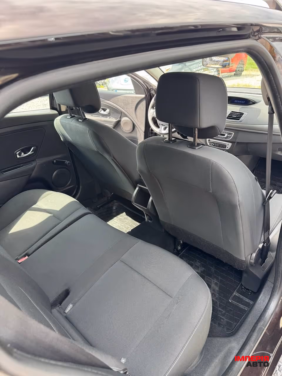 Renault Megane - фото 43