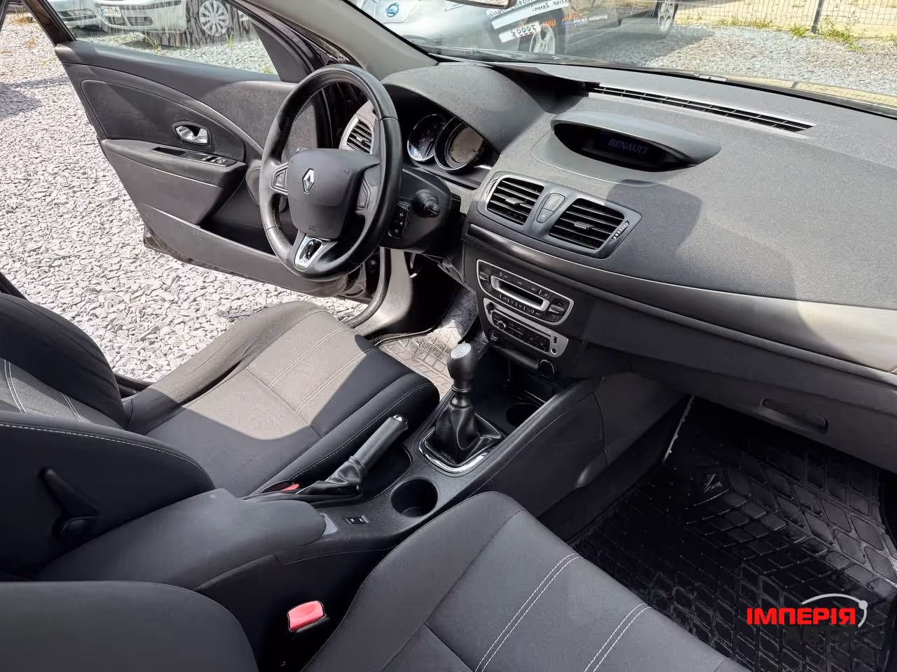 Renault Megane - фото 41