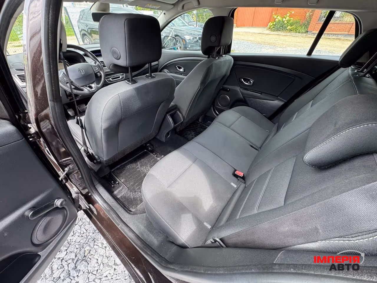 Renault Megane - фото 36