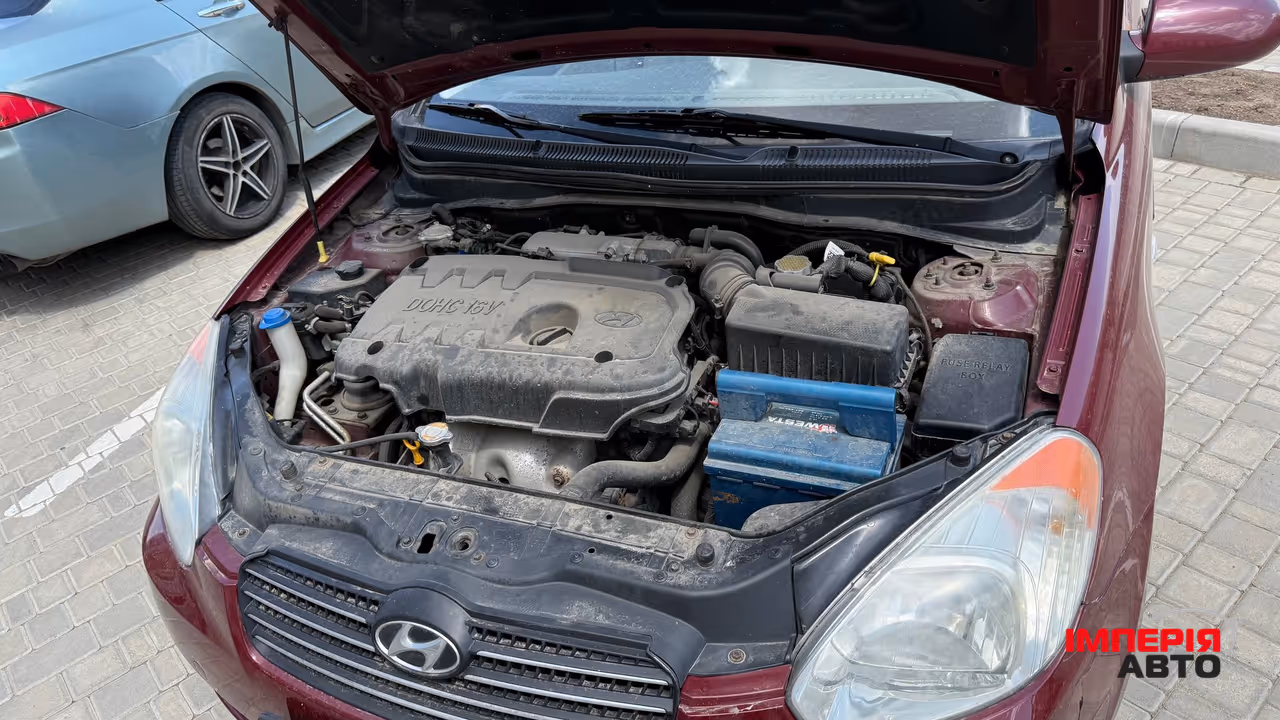 Hyundai Accent - фото 8
