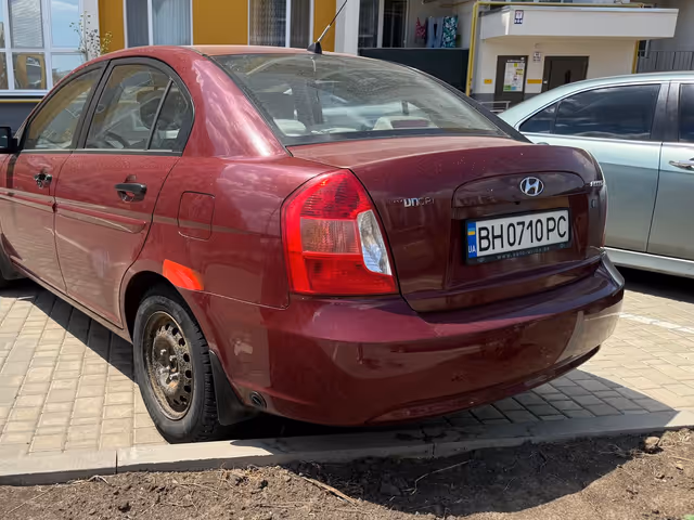 Hyundai Accent - зображення 4
