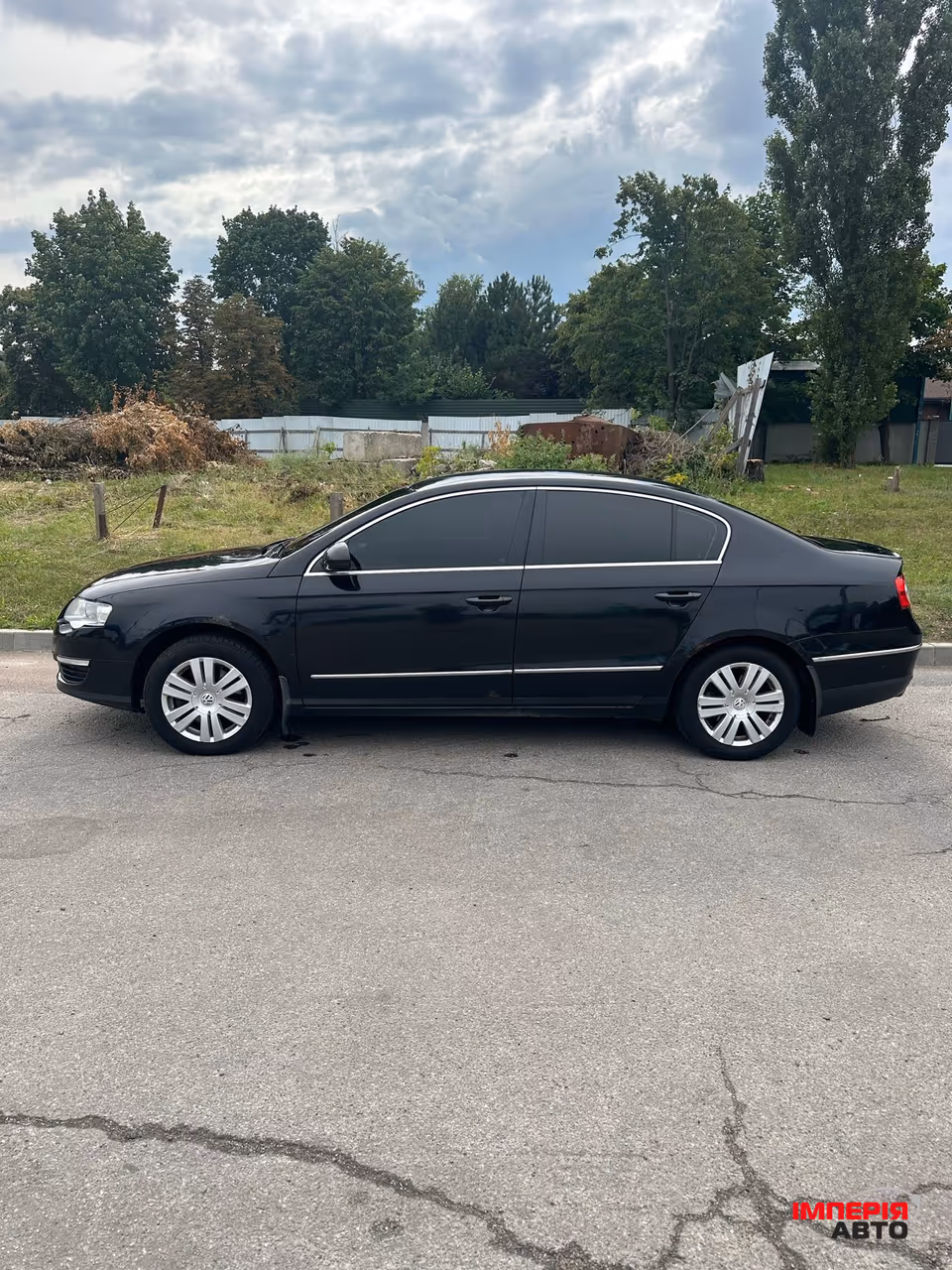 Volkswagen Passat - фото 6