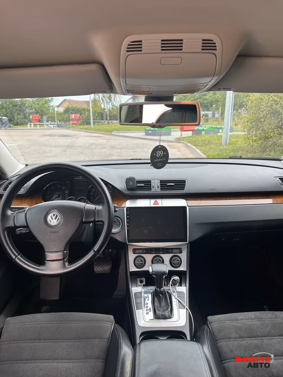 Volkswagen Passat - фото 16