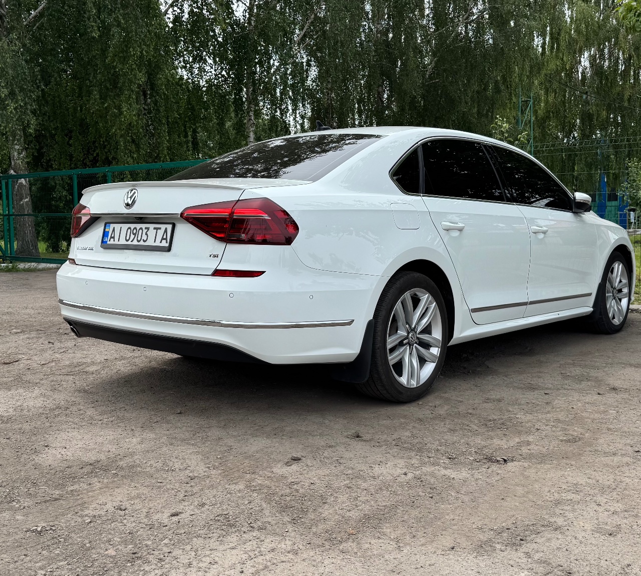 Volkswagen Passat (North America and China) - фото 7