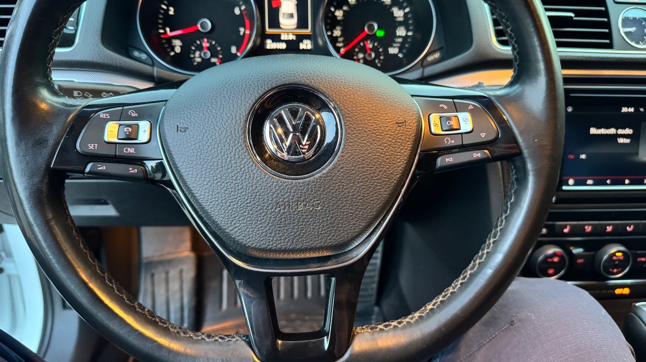 Volkswagen Passat (North America and China) - фото 10