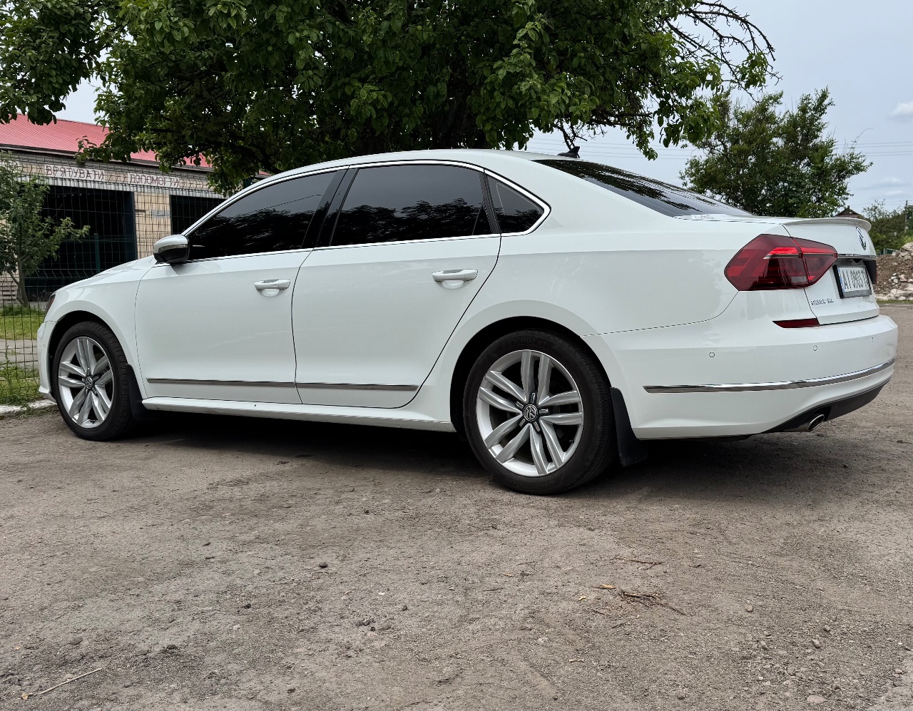 Volkswagen Passat (North America and China) - фото 3