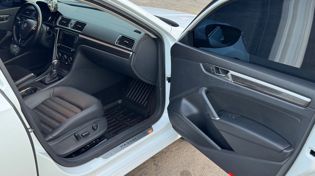 Volkswagen Passat (North America and China) - фото 6