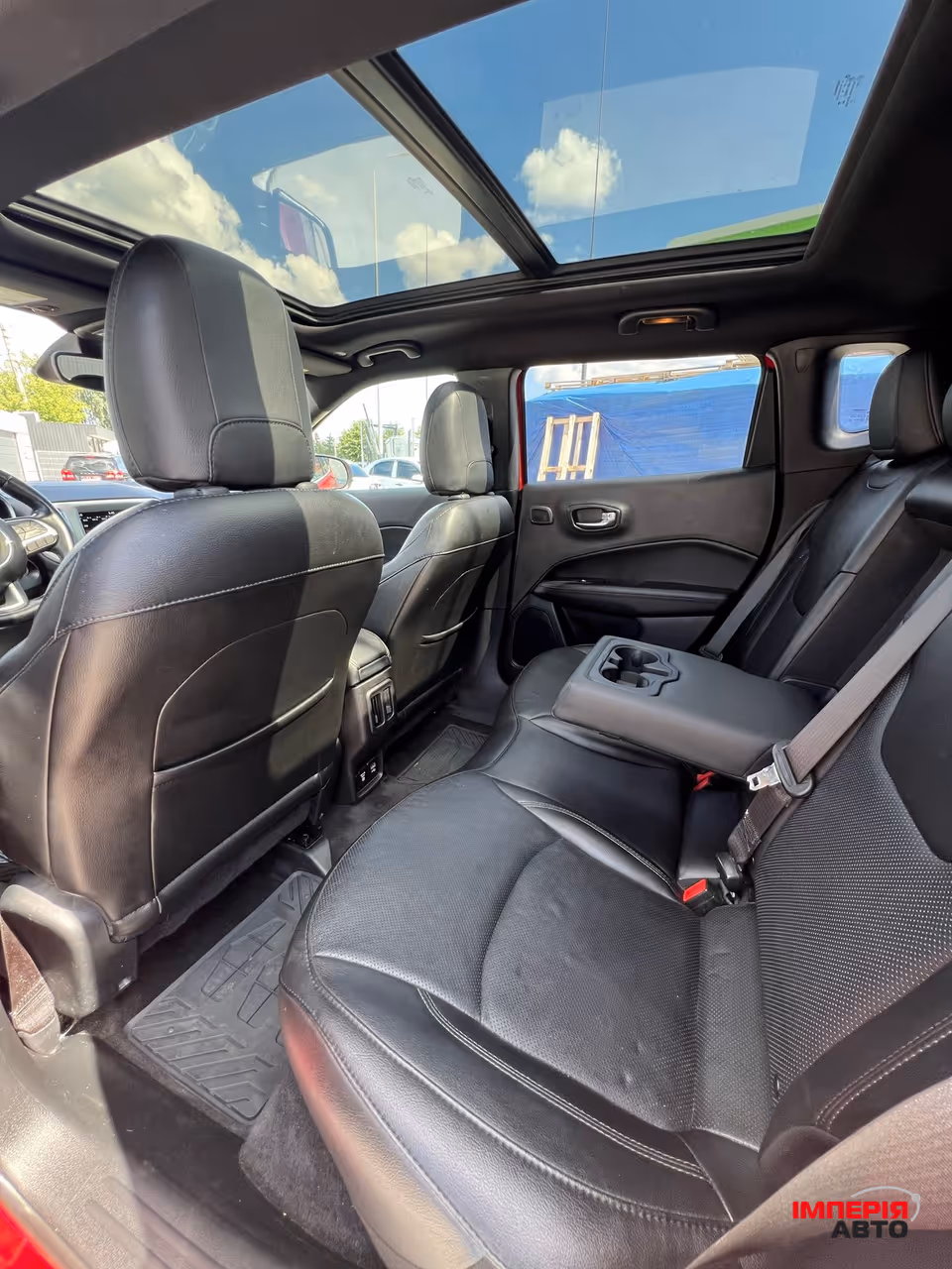 Jeep Compass - фото 31
