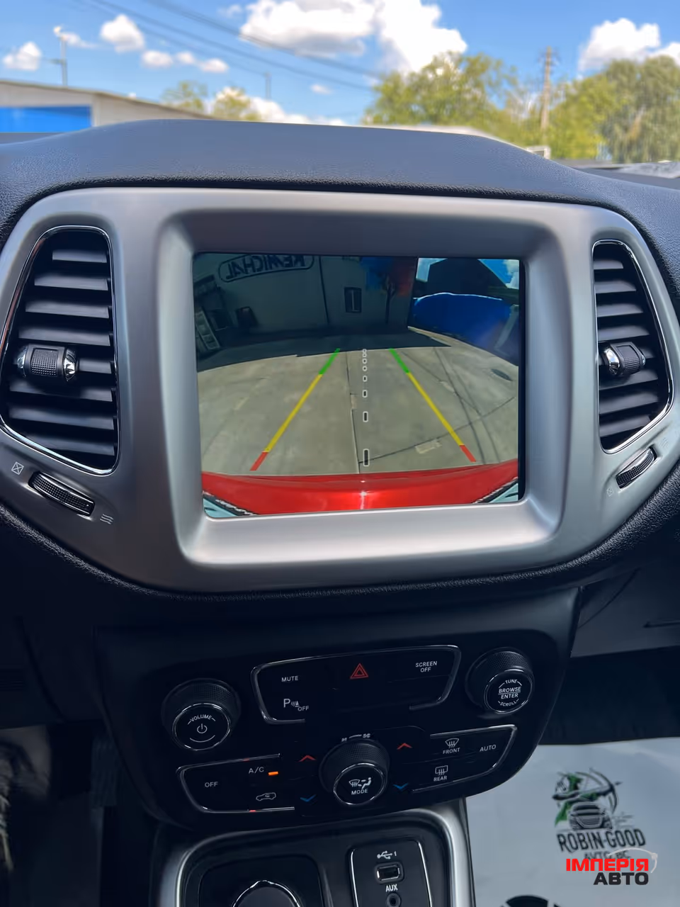 Jeep Compass - фото 36