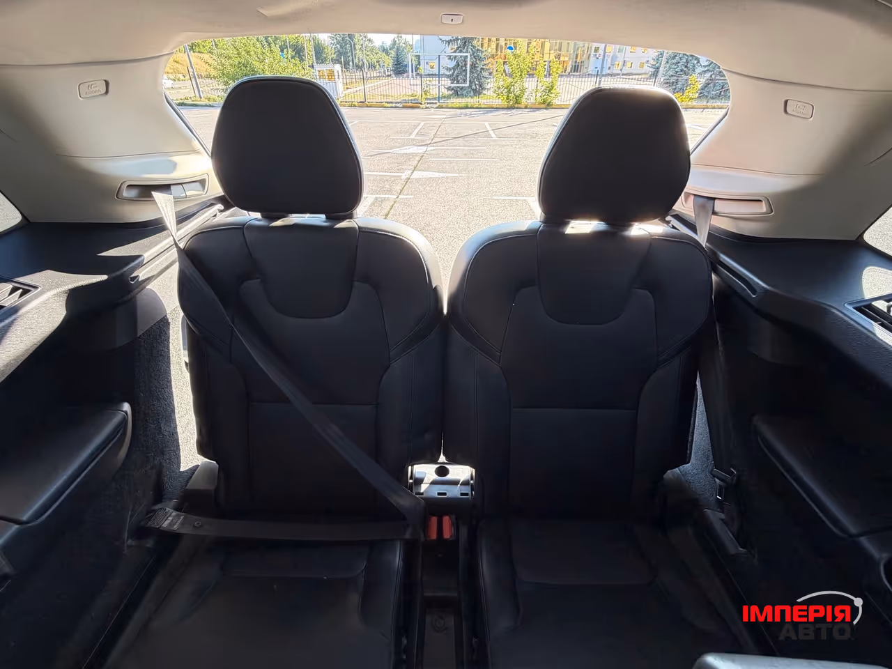 Volvo XC90 - фото 10
