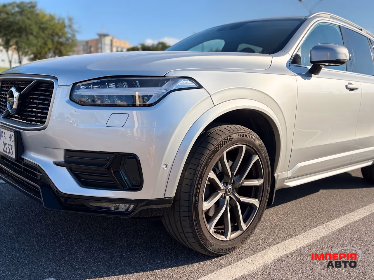 Volvo XC90 - фото 2