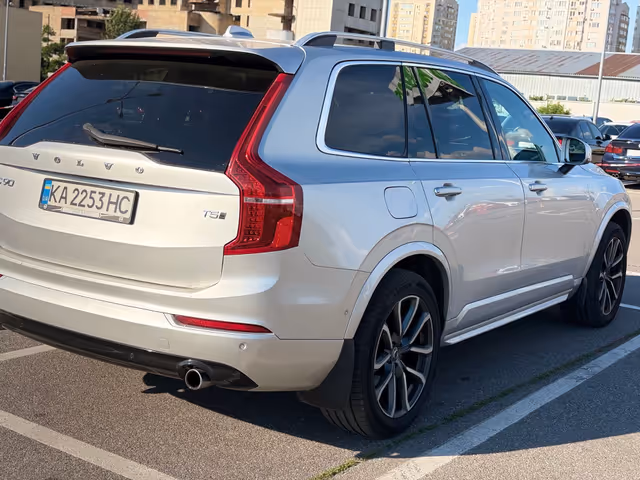 Volvo XC90 - зображення 4