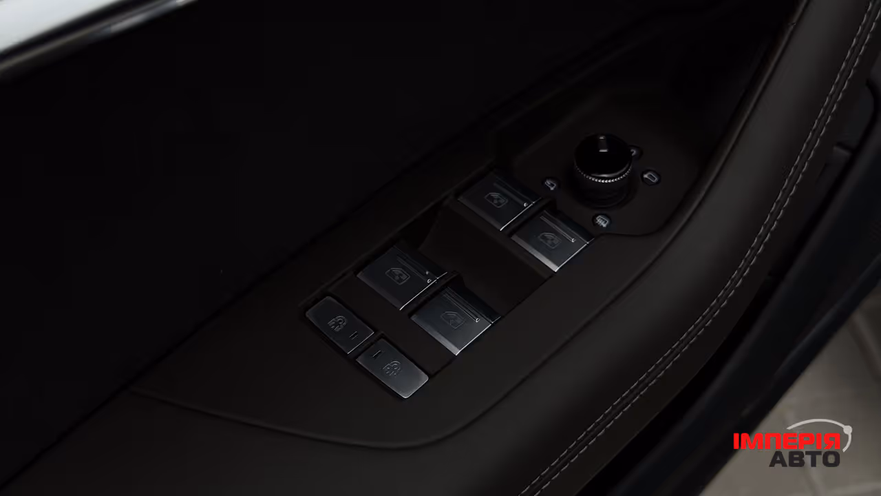 Audi A6 - фото 29
