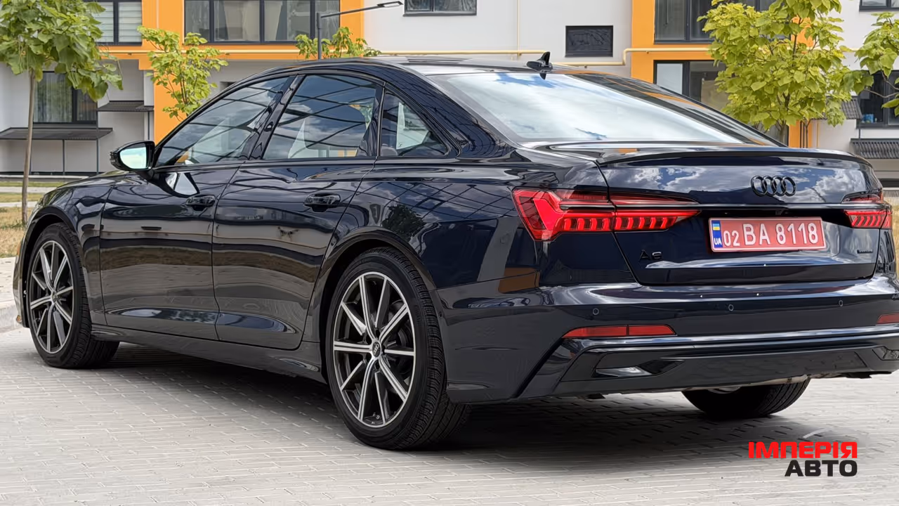 Audi A6 - фото 18