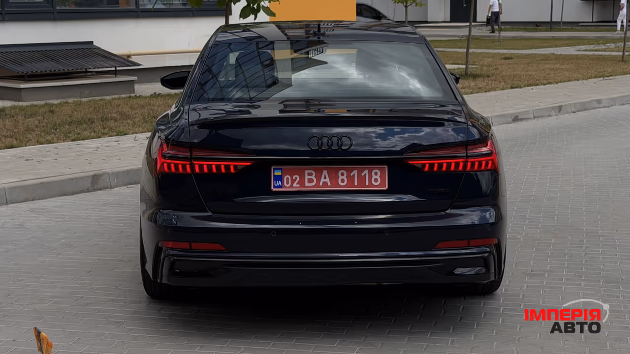 Audi A6 - фото 17