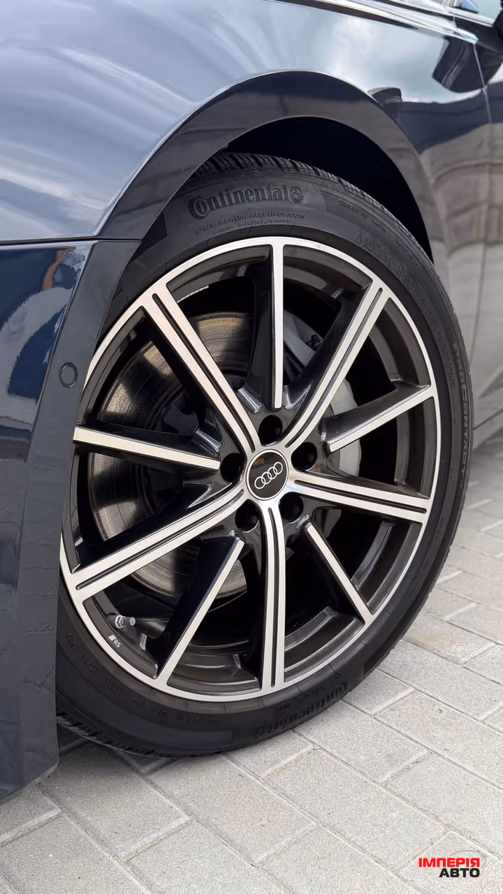 Audi A6 - фото 21