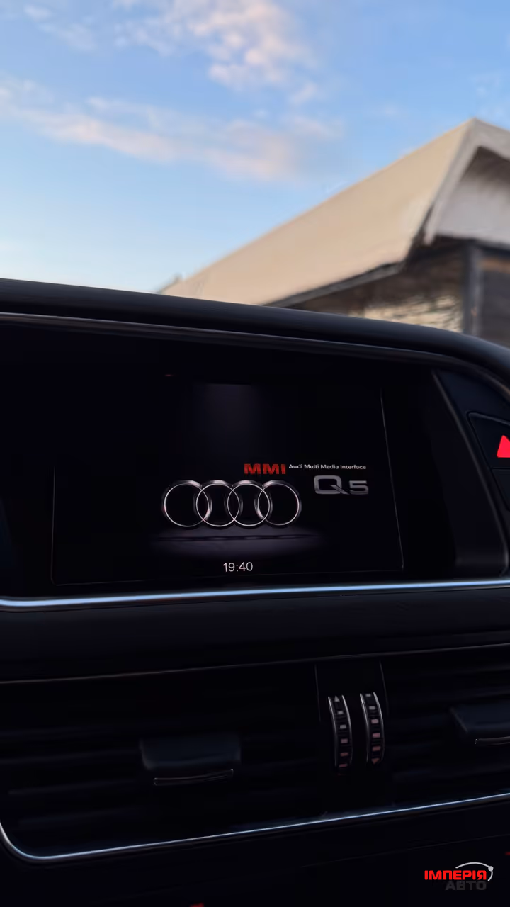 Audi Q5 - фото 29