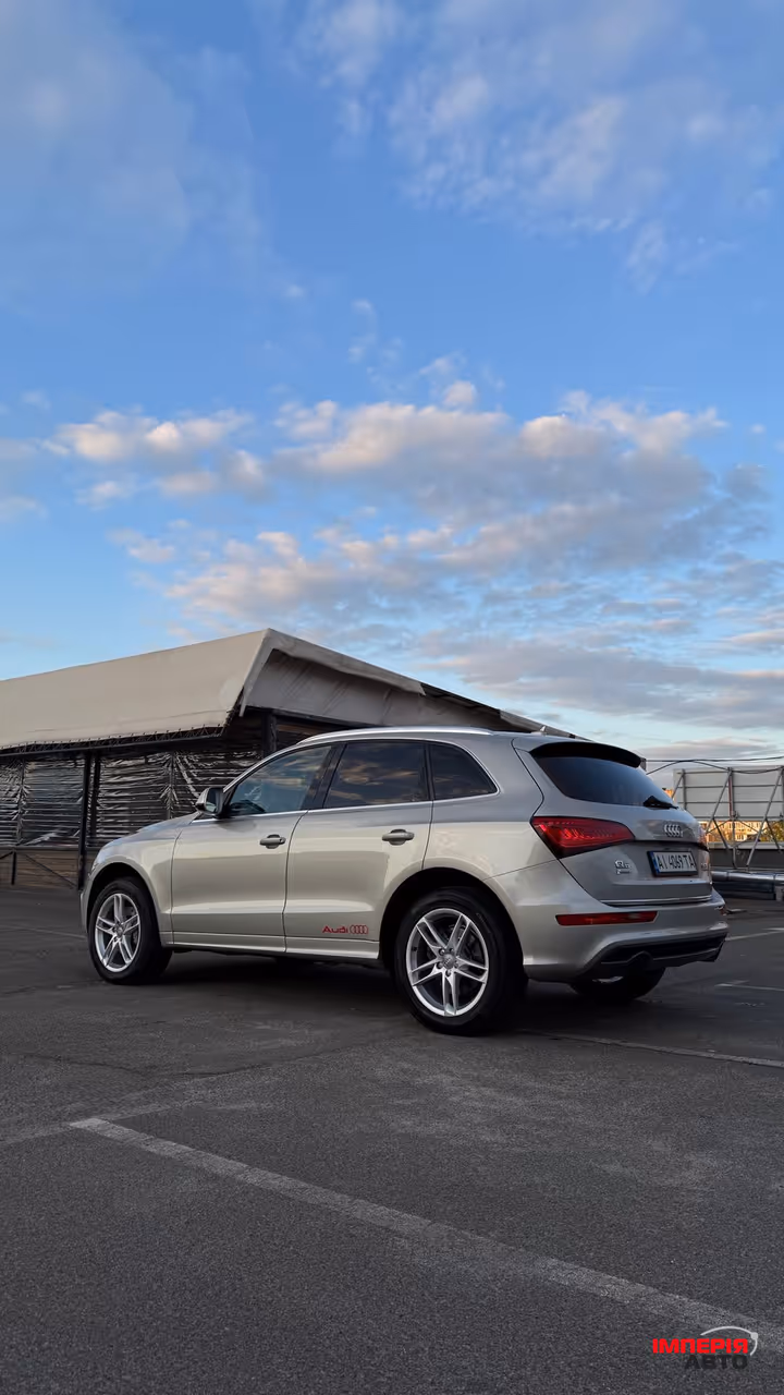 Audi Q5 - фото 7