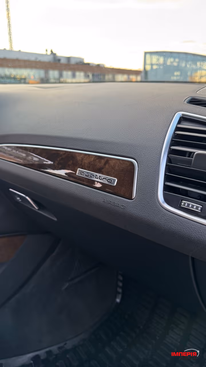 Audi Q5 - фото 20