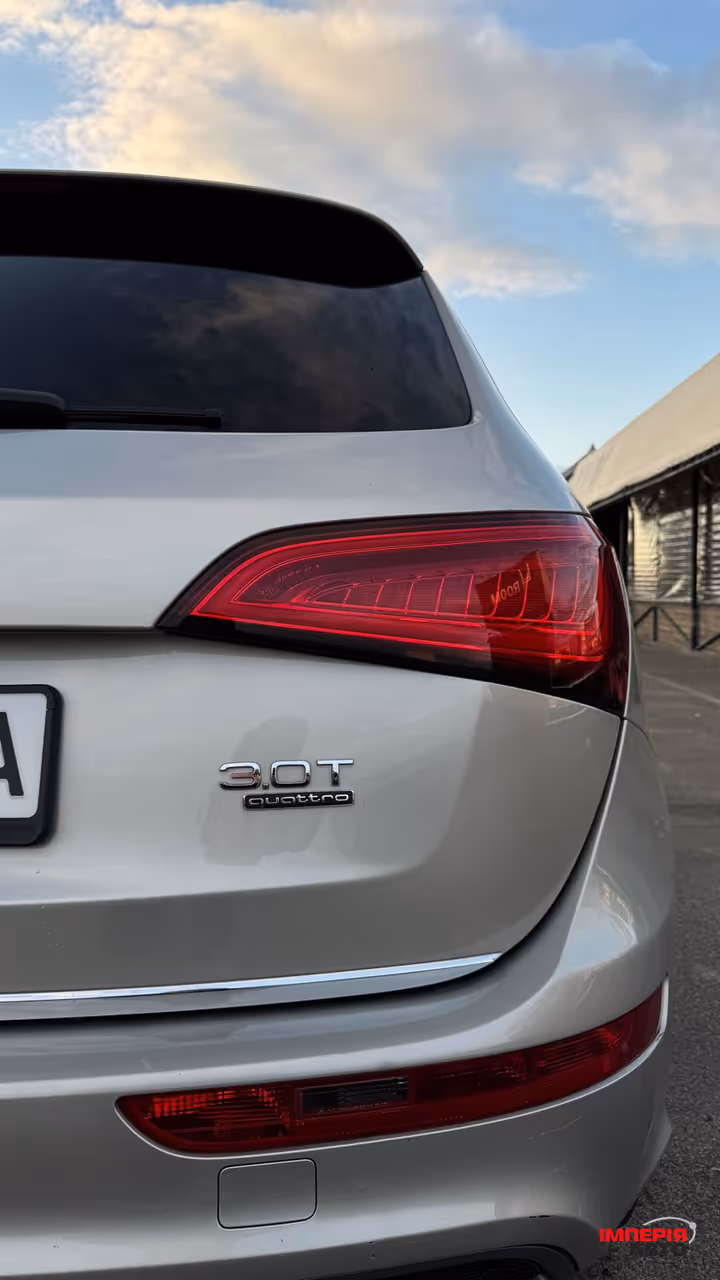Audi Q5 - фото 5