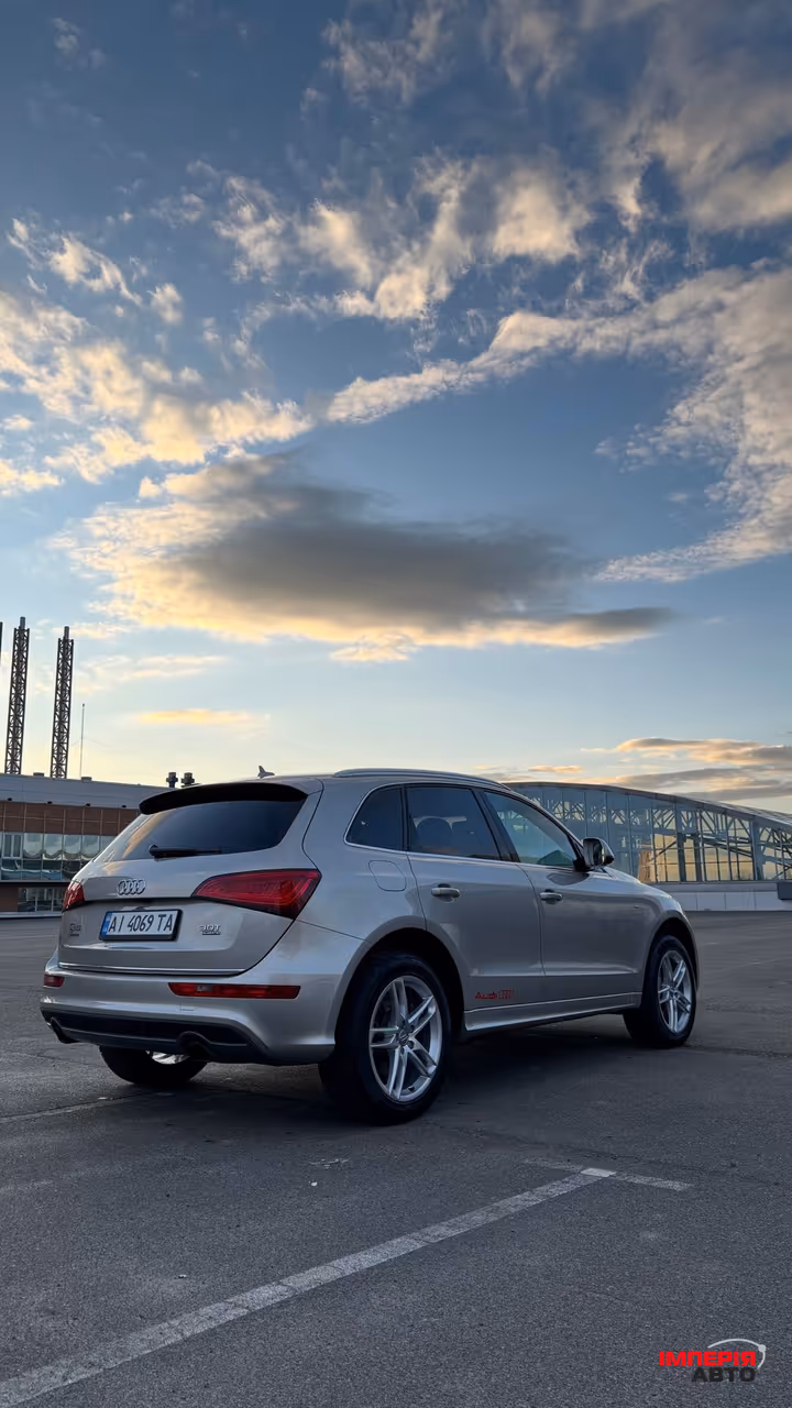 Audi Q5 - фото 9