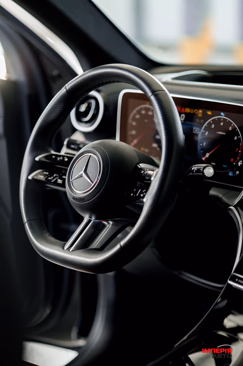 Mercedes-Benz GLC - фото 14