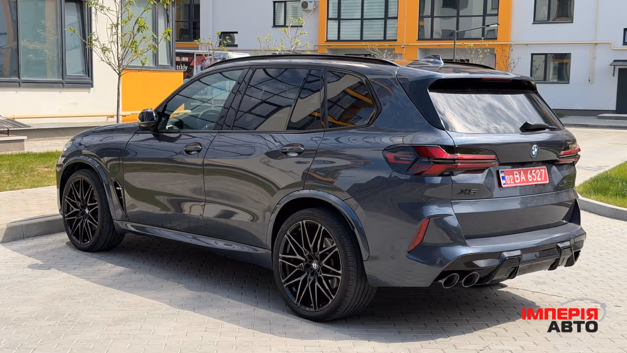 BMW X5 - фото 12