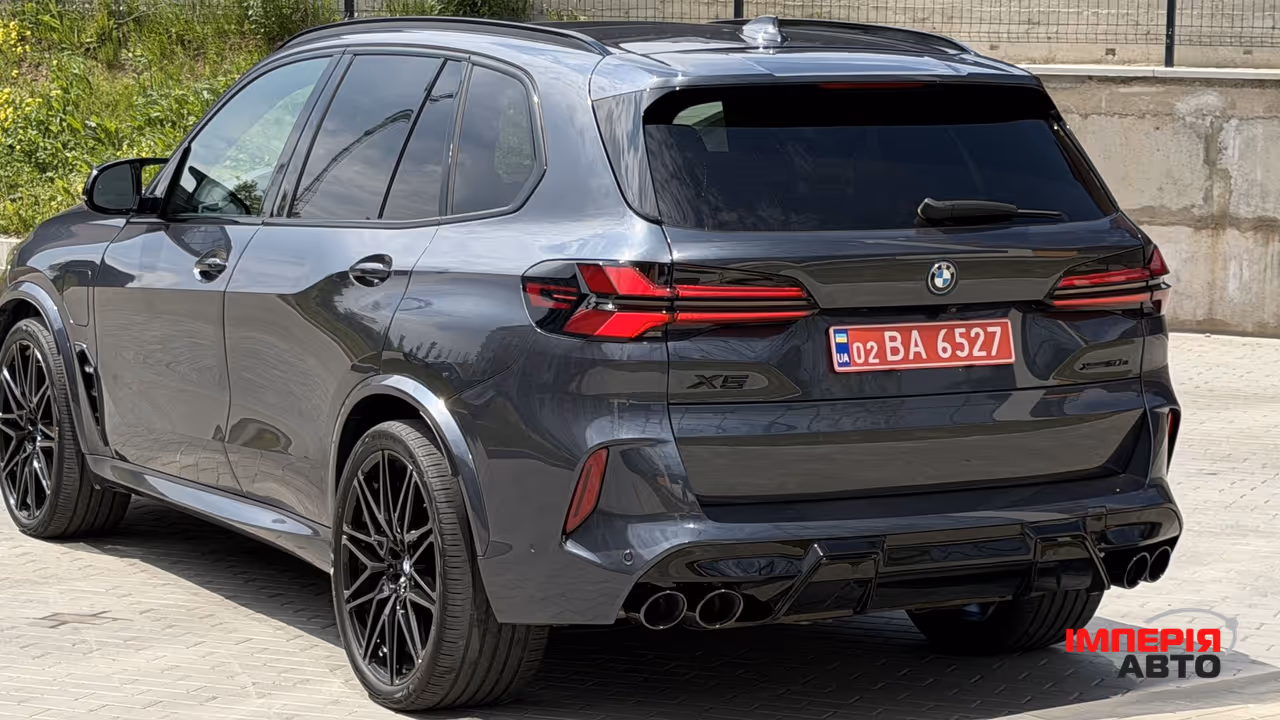 BMW X5 - фото 3