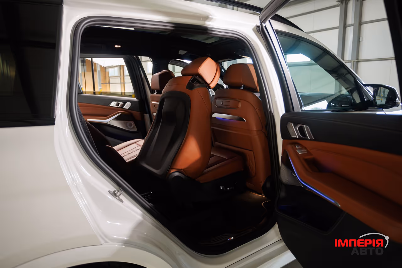 BMW X7 - фото 43