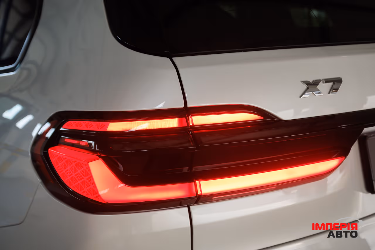 BMW X7 - фото 54