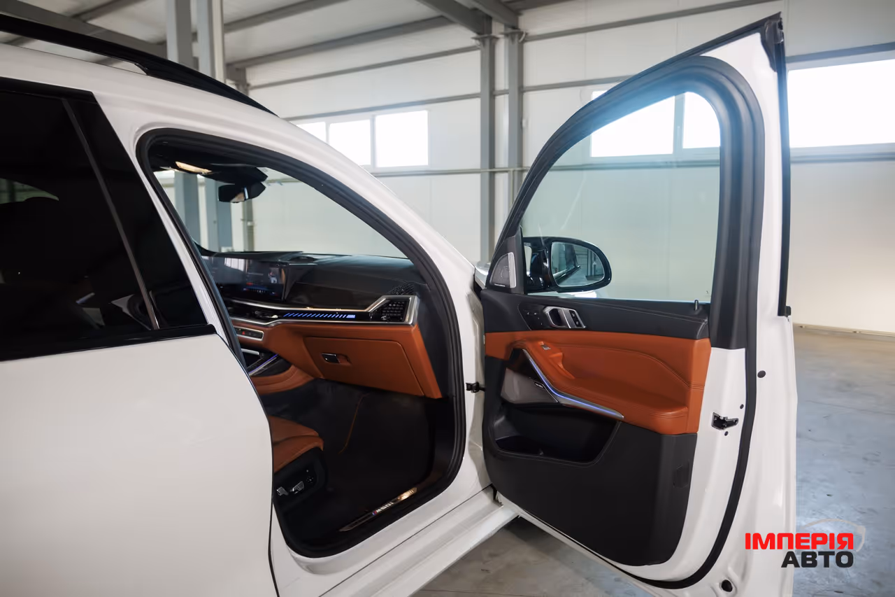 BMW X7 - фото 47