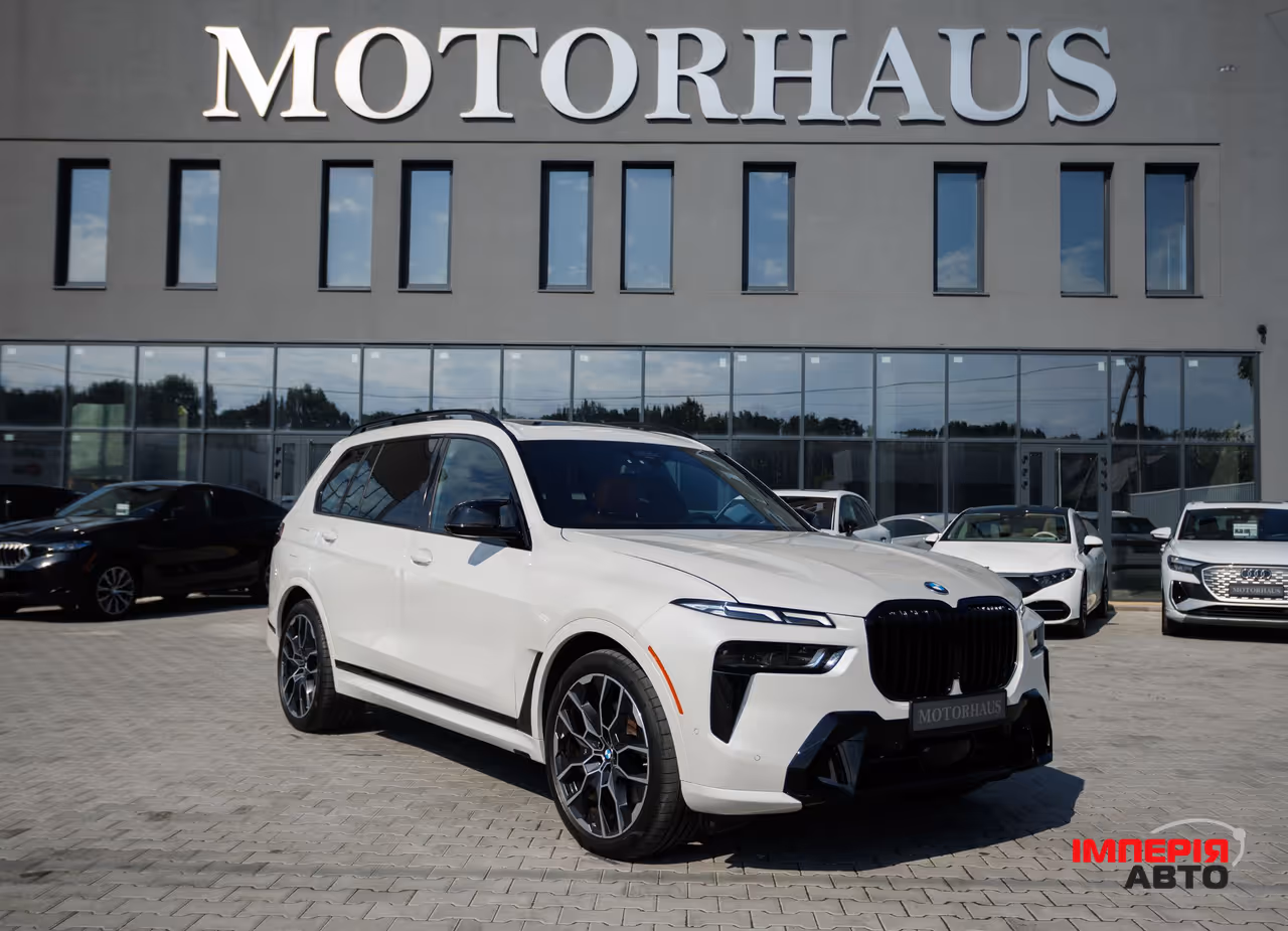 BMW X7 - фото 1