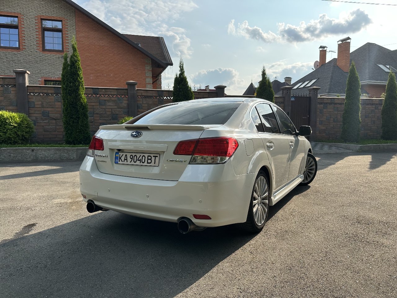 Subaru Legacy - фото 5