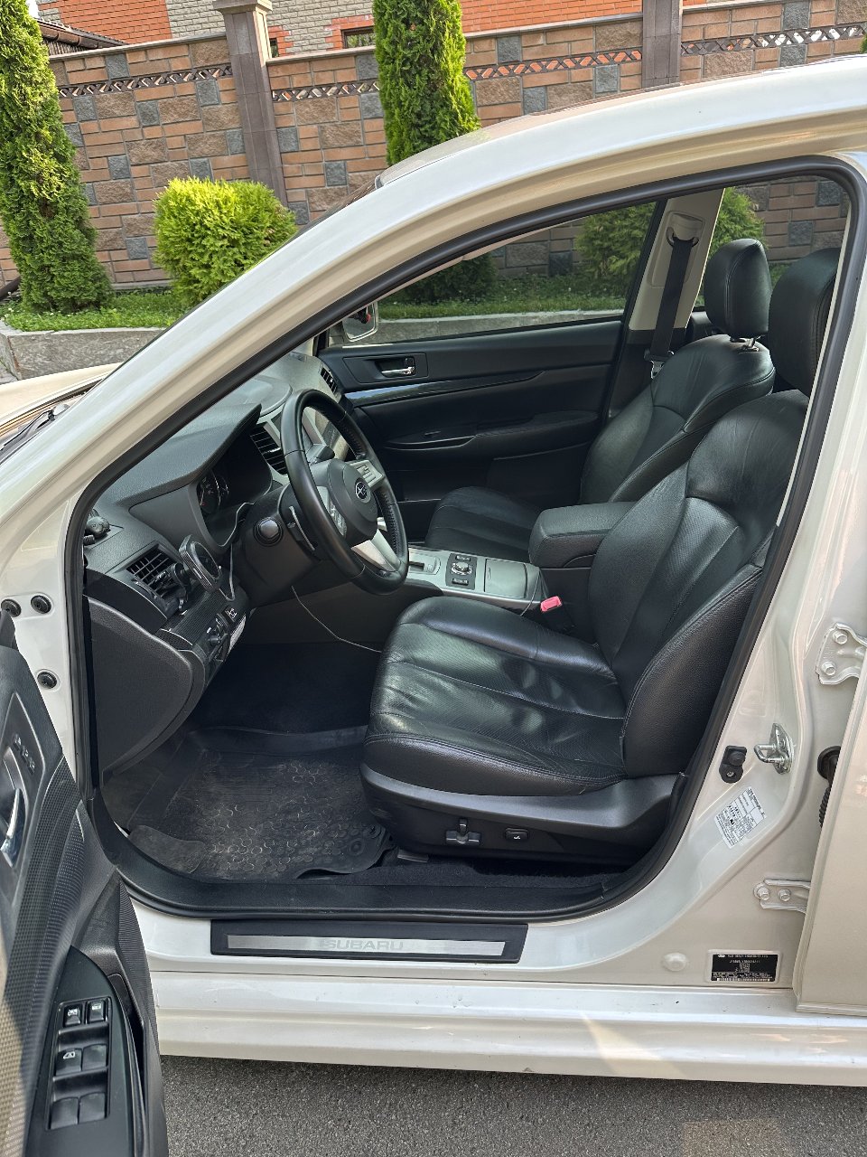 Subaru Legacy - фото 8