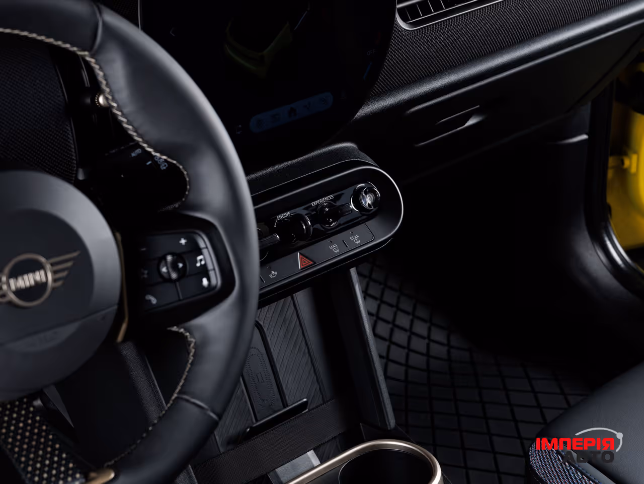 Mini Hatch - фото 36
