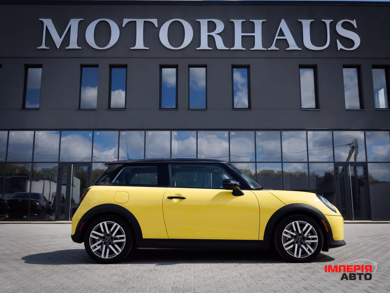 Mini Hatch - фото 5