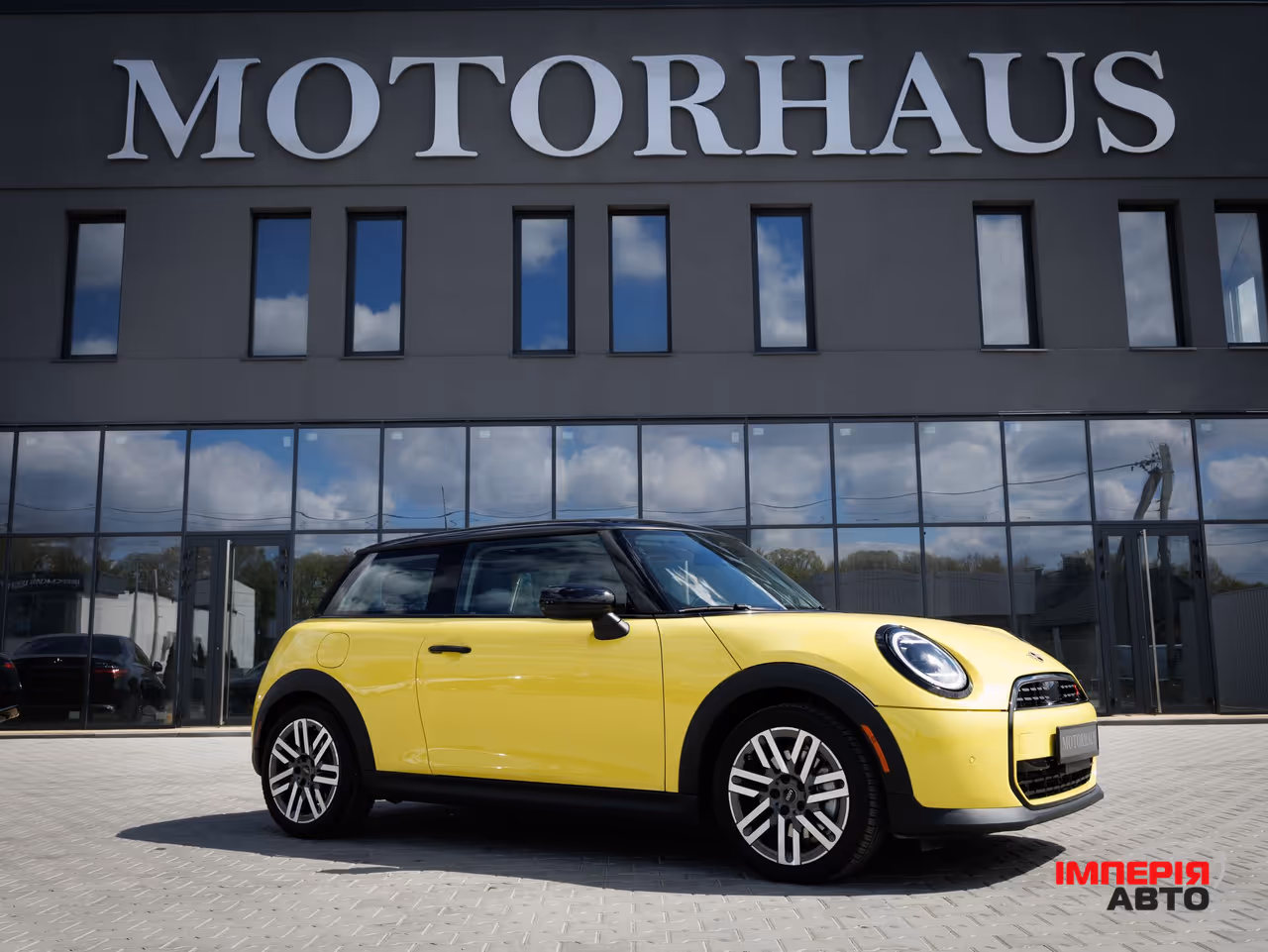Mini Hatch - фото 3