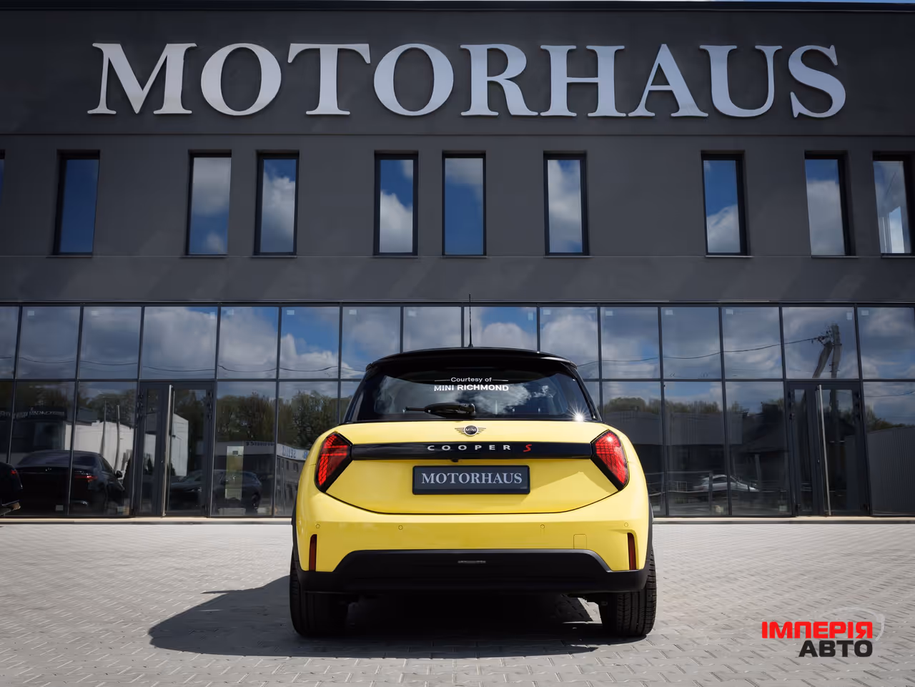Mini Hatch - фото 8