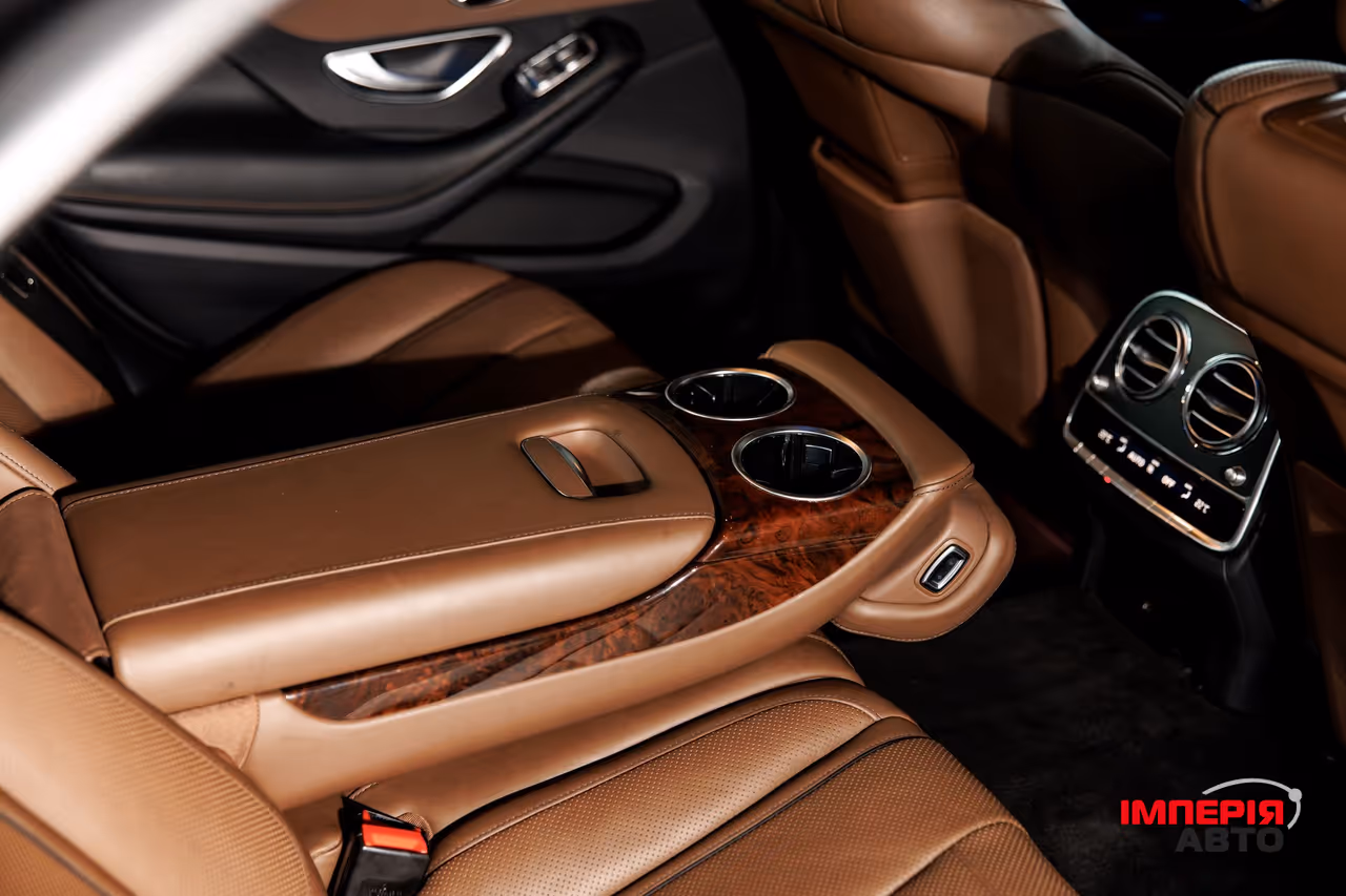 Mercedes-Benz S-Класс - фото 32