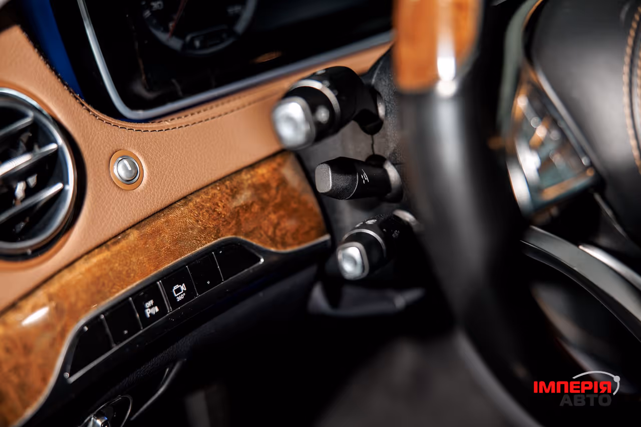 Mercedes-Benz S-Класс - фото 44