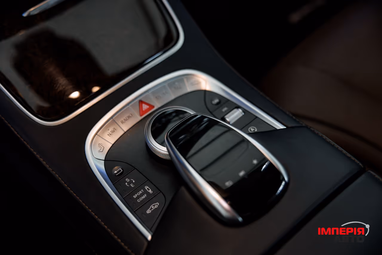 Mercedes-Benz S-Класс - фото 11